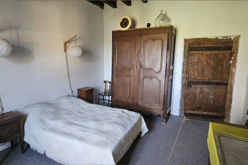 Maison de vacance indépendante au sein d'une propriété familiale in Saint-Frion, Parc Naturel Régional de Millevaches en Limousin