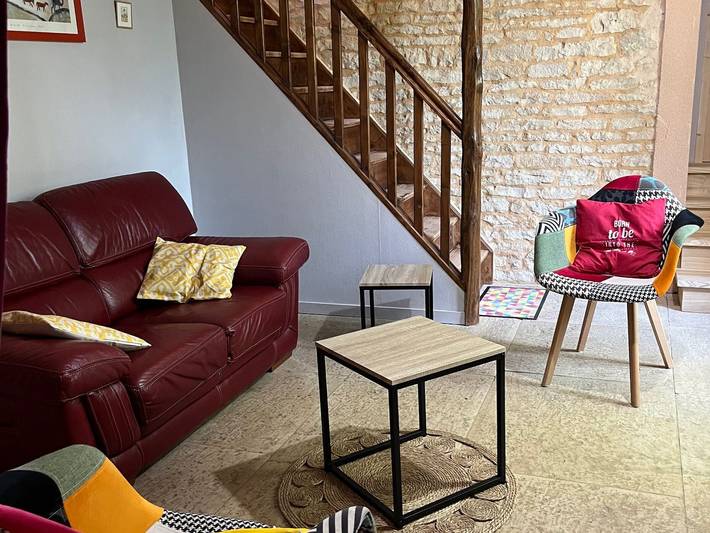 Charmante Ferienwohnung in Bierry-les-Belles-Fontaines in Bierry-les-Belles-Fontaines, Region Avallon