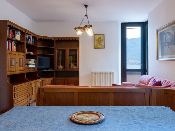 Ferienwohnung für 5 Personen, mit Balkon und Terrasse sowie Garten und Seeblick in der Lombardei - 3