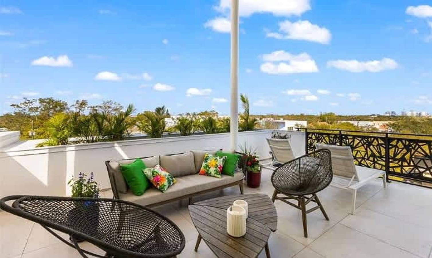 Vacation Rental for 8 Guests in St. Petersburg (FL), Pinellas County