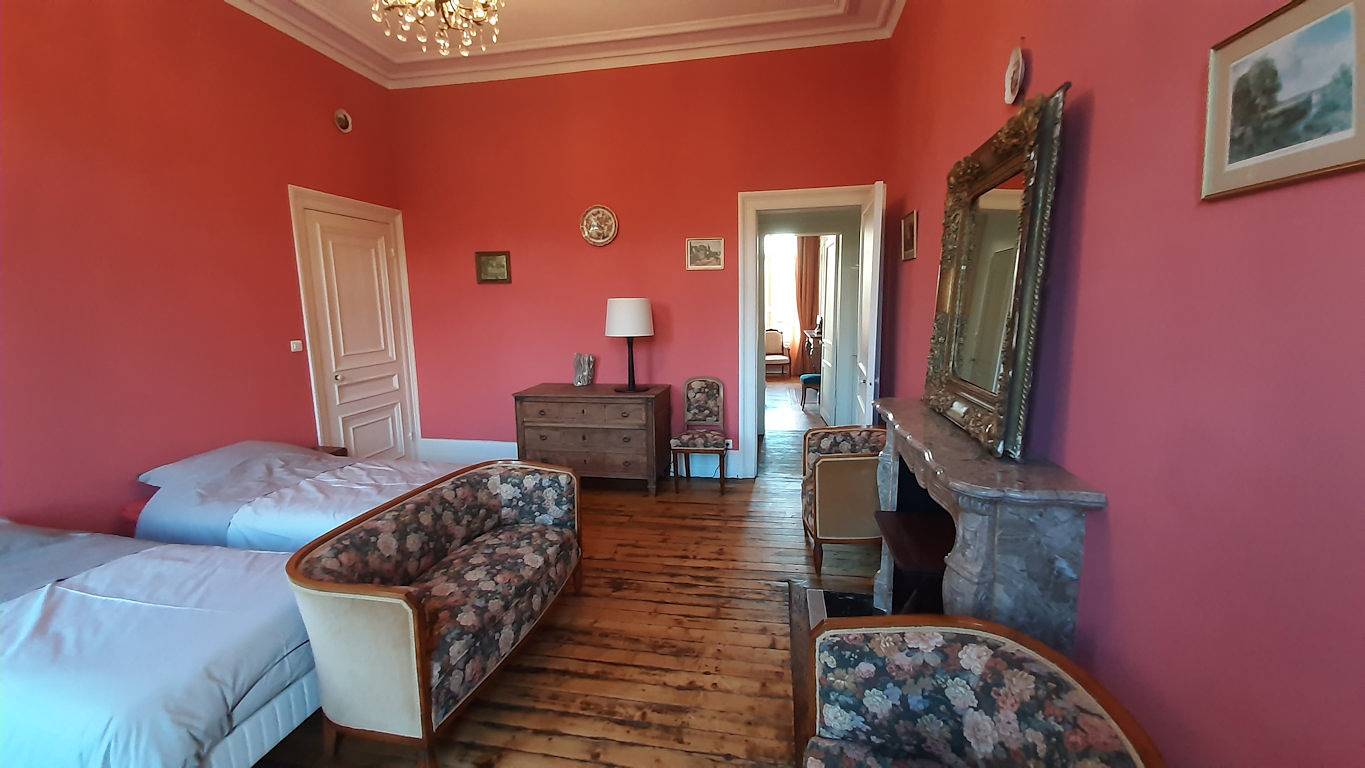 Chambres d'hôtes la Belle Boulonnaise - Chambre Écrivain in Boulogne-sur-Mer, Région de Boulogne-sur-Mer