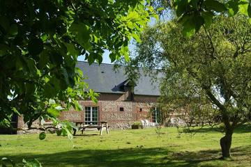 Gîte pour 8 personnes, avec jardin à Bretteville-du-Grand-Caux
