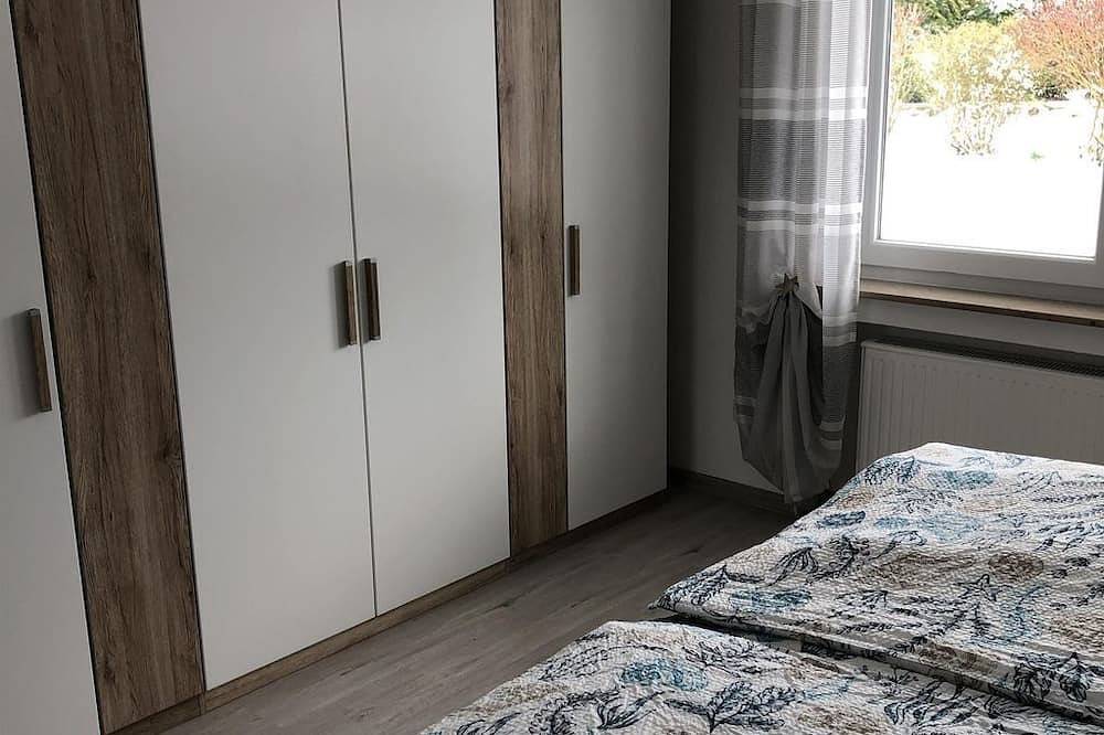 Ganze Wohnung, Fewo \"Bachs Ferienglück\" - Appartement/Fewo, Dusche, Wc, 1 Schlafraum in Emmelshausen, Hunsrück