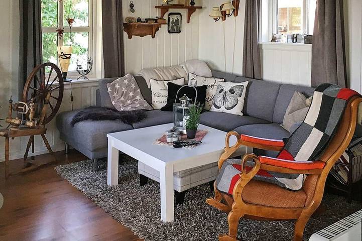 4 Sterne Ferienhaus in Bjarkøy in Harstad
