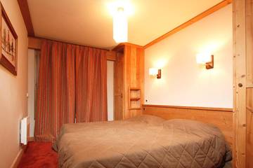 Chalet for 4 People in Mont-de-Lans, Écrins National Park, Photo 3
