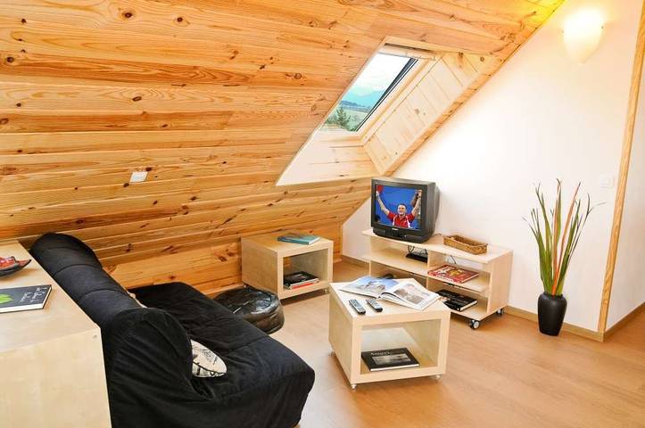 Gîte pour 6 personnes, avec Terrasse et Jardin dans l' Isère - 4