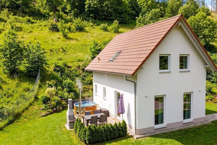 Ferienhaus für 4 Personen, mit Whirlpool