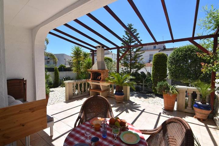 Maison de vacances pour 5 personnes, avec Terrasse et Jardin à Roses