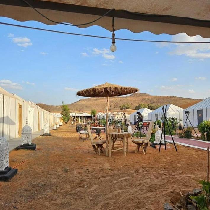 Gîte pour 5 personnes, avec vue et jardin ainsi que piscine et vue sur le lac, adapté aux familles dans Merzouga - 3