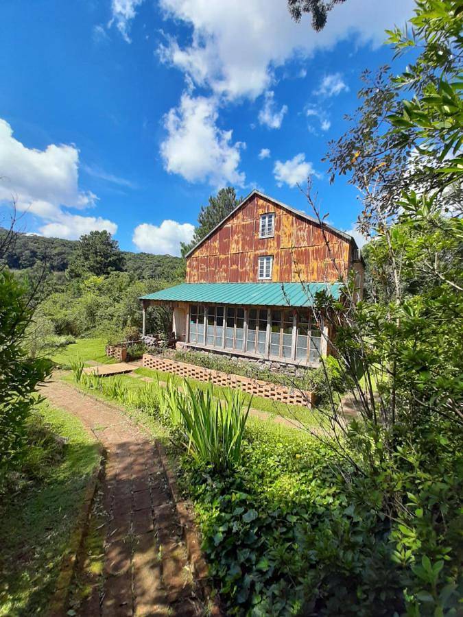 Casas e apartamentos de temporada para 3 pessoas, com jardim e vista em Caxias do Sul