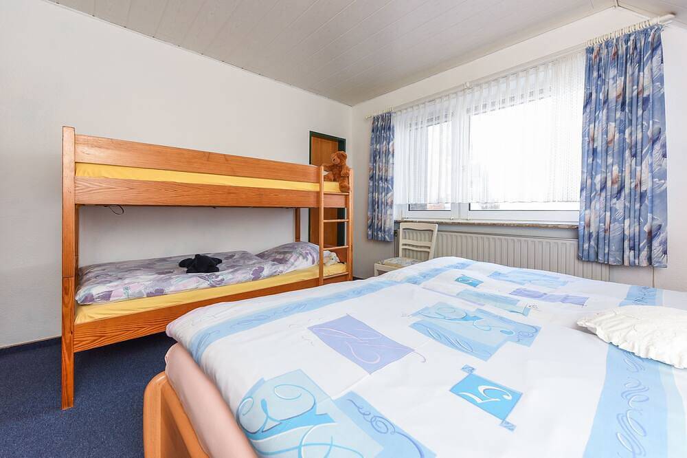 Ganze Wohnung, Ferienwohnung Steuerbord - Haus Beluga in Bensersiel, Esens