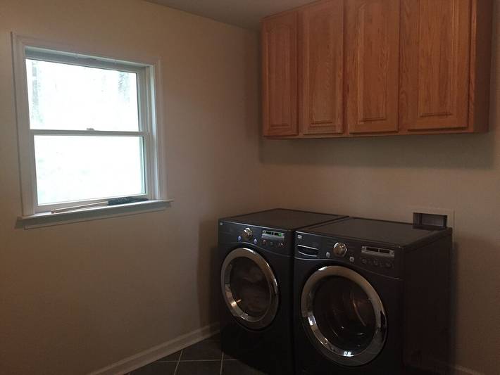 Vacation house for 24 people, with hot tub and yard in West Virginia