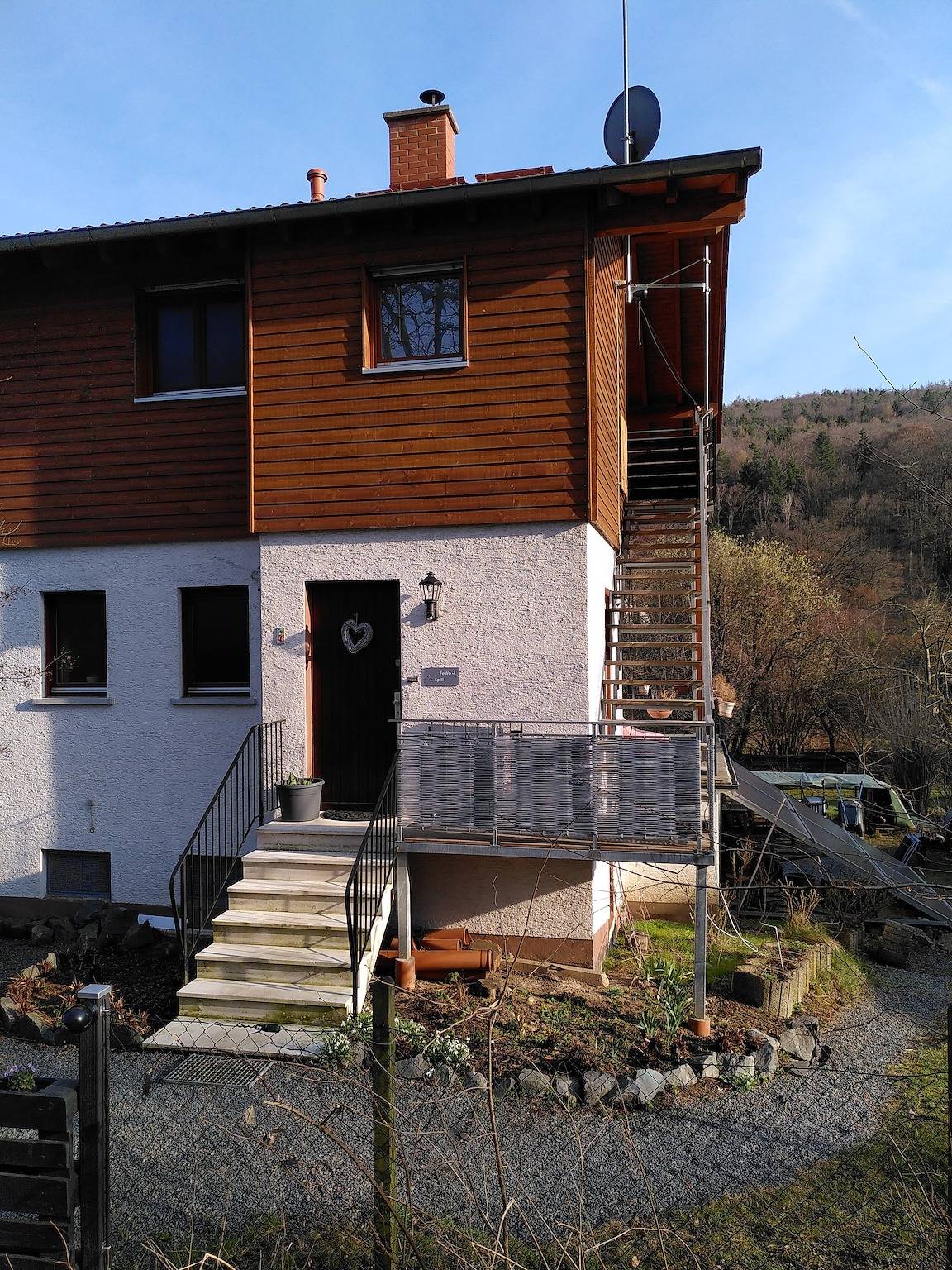 Apartamento vacacional entero, Apartamento de vacaciones para 5 personas con balcón in Modautal, Hesse del Sur