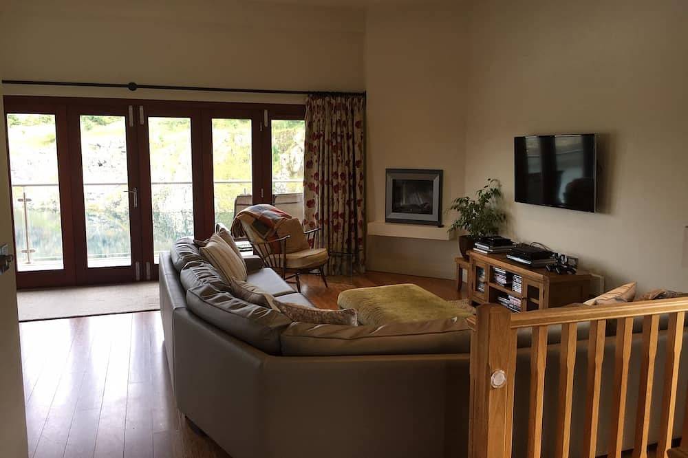 Luxury, dog friendly, edge of Lake District holiday cottage in Lancashire