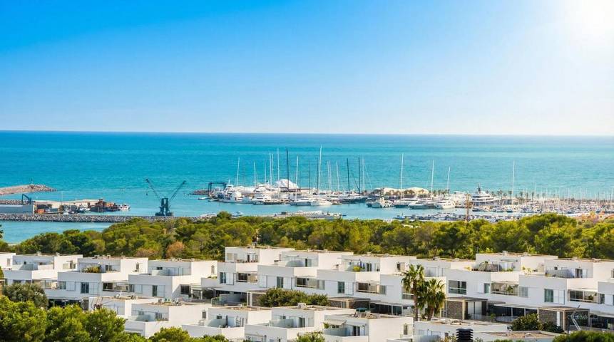 Casa rural para 9 personas, con Balcón y Jacuzzi además de Terraza y Jardín en San Pedro de Ribas - 4
