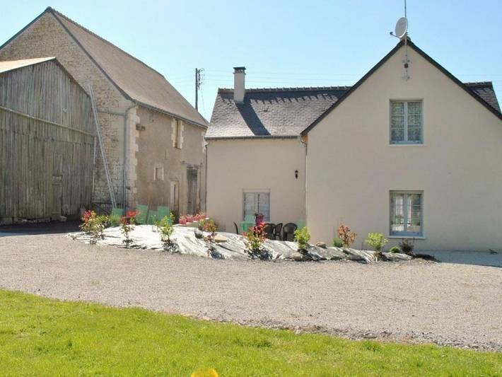 Location de vacances pour 6 personnes, avec jardin et terrasse à Sainte-Maure-de-Touraine - 2