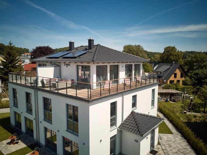 Ferienhaus für 8 Personen, mit Balkon und Sauna sowie Whirlpool, kinderfreundlich in Sellin - 2