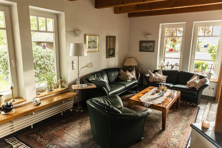 Luxuriöses Ferienhaus Landhaus Stuhrberg: Ihr Rückzugsort im Grünen! in Unterweser, Brake