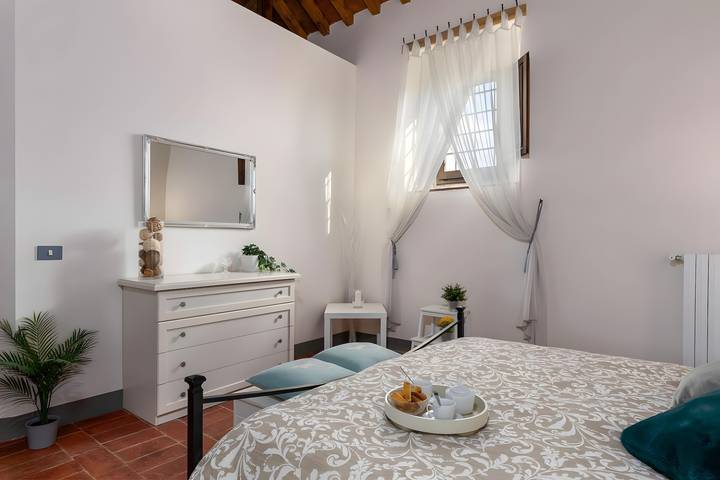 Hel lägenhet, Apartment with Garden and Jacuzzi in Mugello in Barberino di Mugello, Florens provins