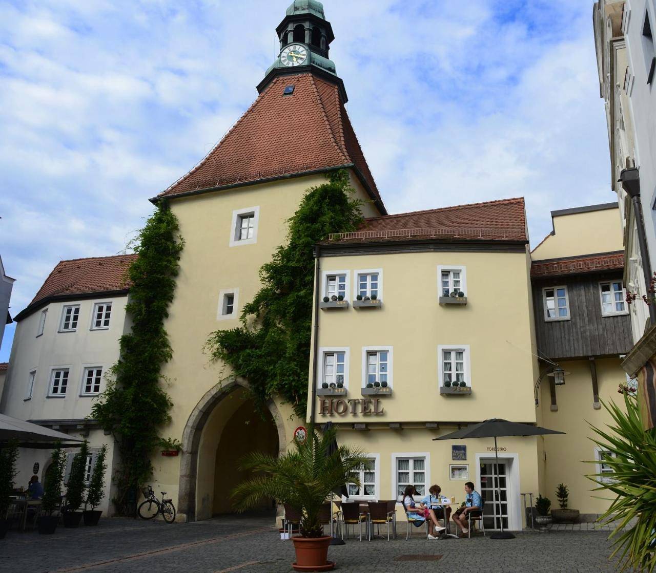 Klassik Hotel am Tor - 3 Sterne Superior direkt am Unteren Tor in Weiden in der Oberpfalz, Naturpark Nördlicher Oberpfälzer Wald