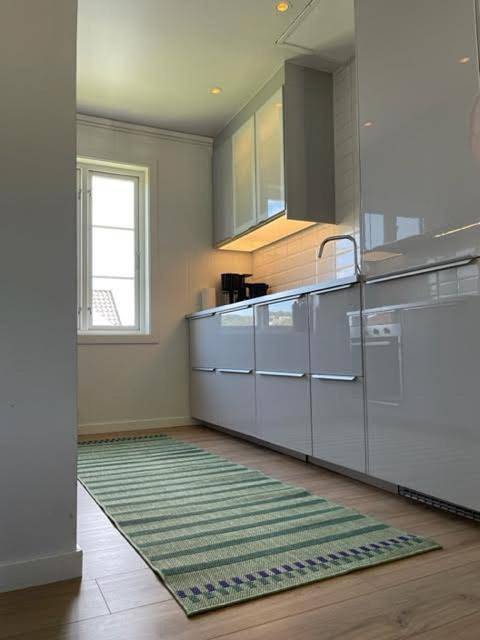 Ganze Wohnung, Three-Bedroom Apartment in Mandal