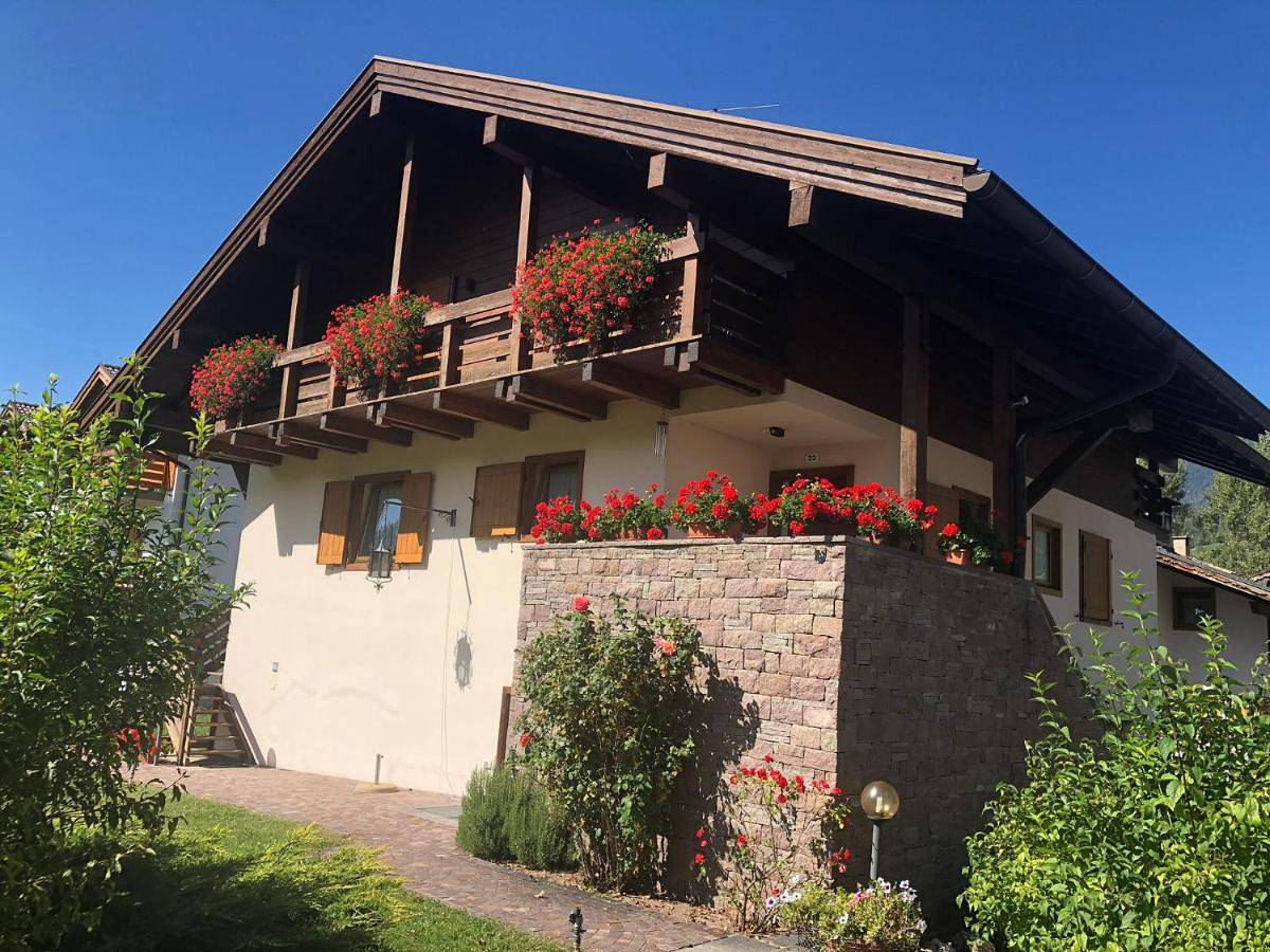 Ganze Wohnung, Two-Room Apartment in Masi di Cavalese, Cavalese
