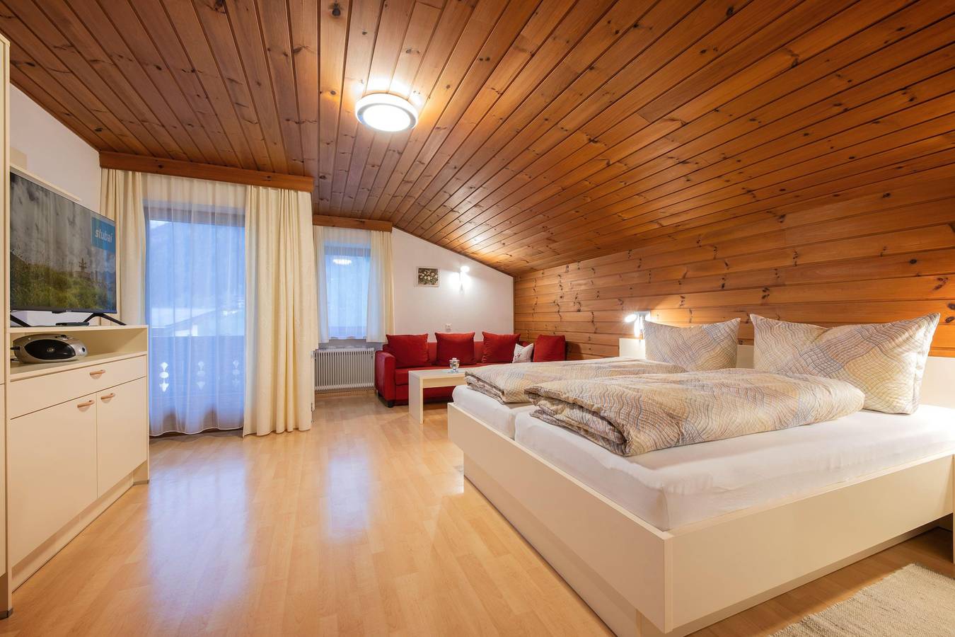 Entire vacation apartment, Apartment, shower or bath, toilet, balcony in Stubai Alps, Neustift im Stubaital