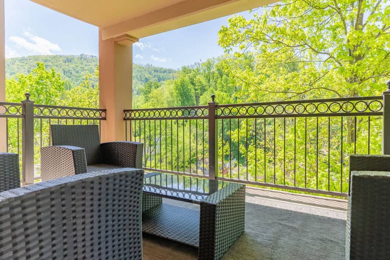 Apartamento inteiro, Gatehouse Condo by Beyond Expectations with Views in Gatlinburg, Condado de Sevier