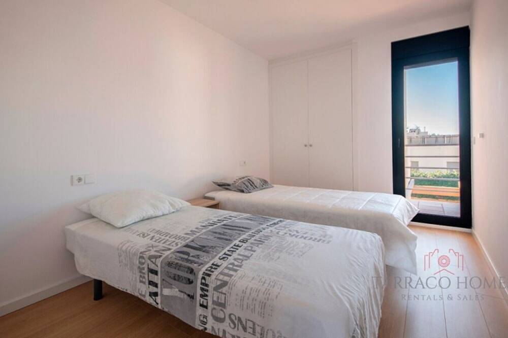 Moderne Villa mit 5 Schlafzimmern nahe Golf und Strand an Costa Dorada in el Catllar, Costa Dorada