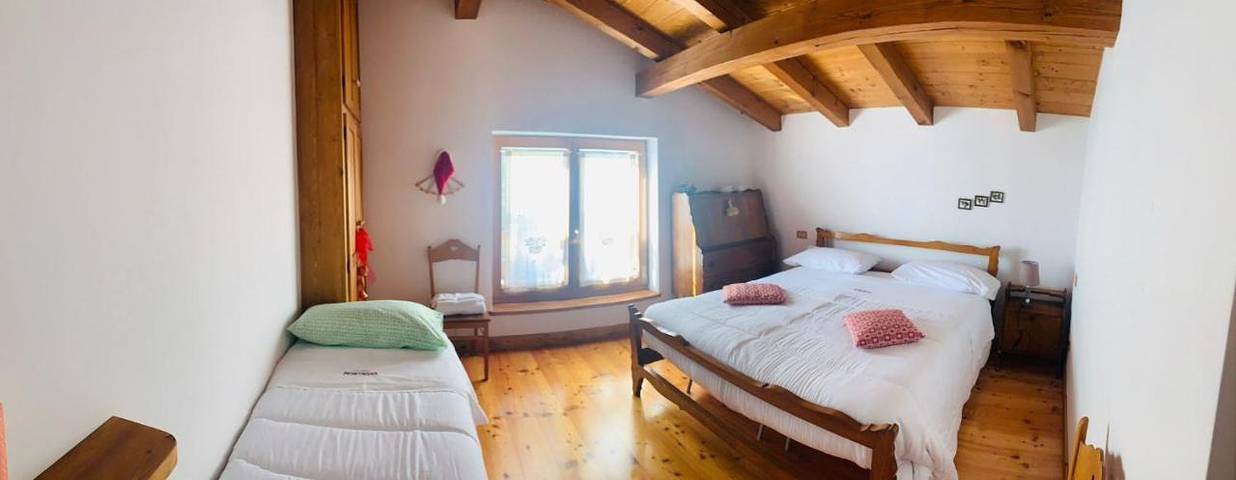 Gîte pour 8 personnes, avec jardin et vue, animaux acceptés à San Giovanni in Fiore - 2