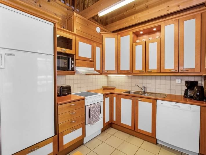 Ganze Wohnung, Saunaharju 4 in Loma-Koli, Pielinen