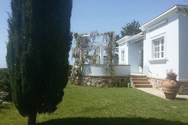 Villa mit privatem Pool und Meerblick, ruhige Lage, 10 Minuten zum Strand in Itri, Latina Provinz