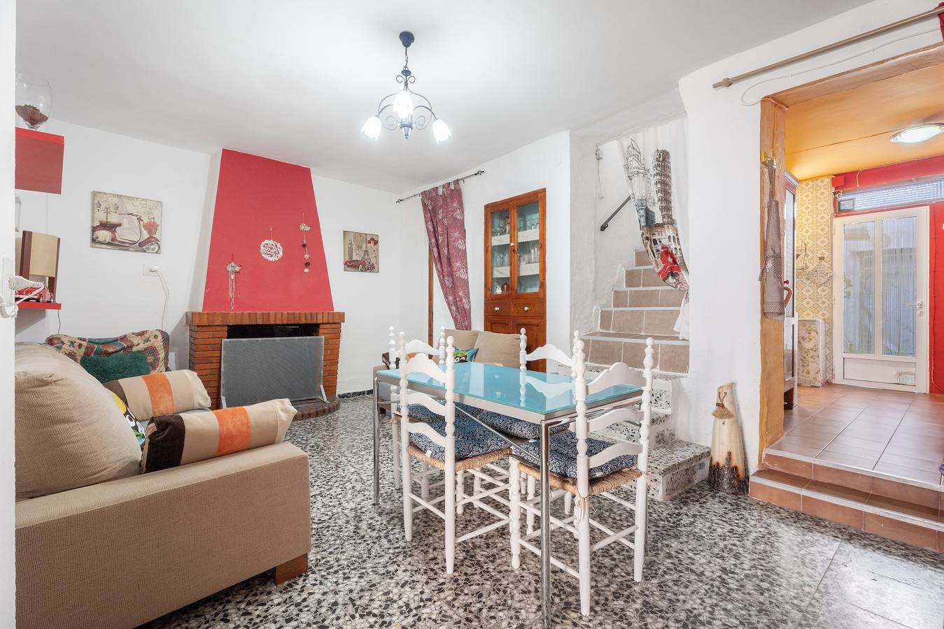 Casa de vacaciones 'Casa Ratón Perez' con terraza privada, Wi-Fi y aire acondicionado in Navarrés, Provincia de Valencia
