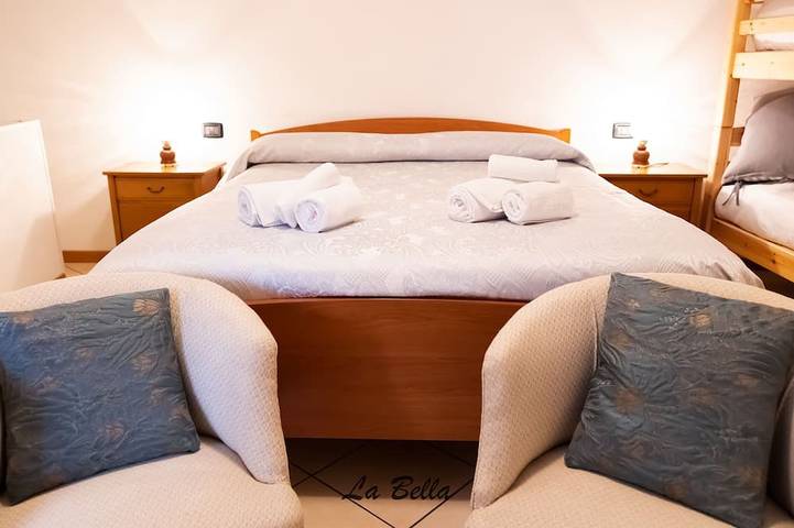 Ferienwohnung für 6 Personen, mit Terrasse in Brusimpiano Gemeinde - 3