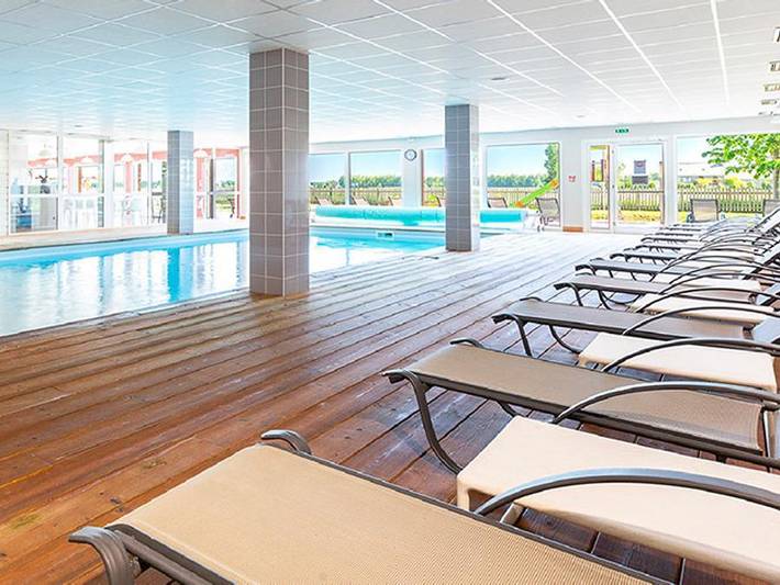 Studio entier, Résidence Le Domaine du Mont - Vacancéole - Studio 2 personnes - 2 personnes in Roz-sur-Couesnon, Baie du Mont-Saint-Michel