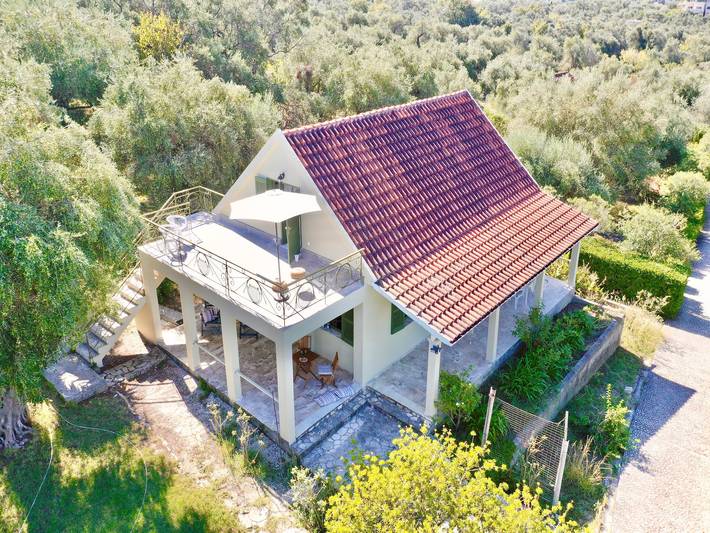 Villa pour 7 personnes, avec balcon et jardin à Corfou - 2