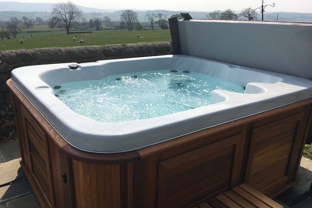 Stellen Sie sich auf einer Molkerei einen atemberaubenden Blick, einen Whirlpool und ein Haustier in Nidderdale AONB