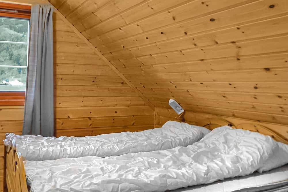 3 bedroom stunning home in åkra in Åkra, Kvinnherad