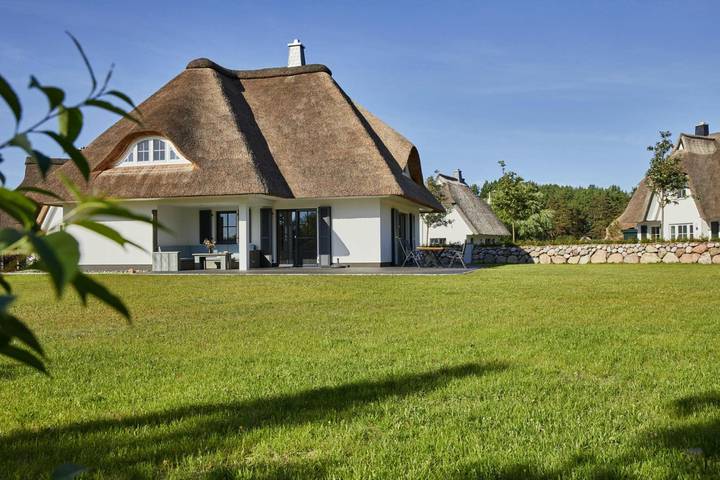 Ferienhaus für 8 Personen, mit Terrasse und Sauna sowie Garten, mit Haustier in Bodstedt - 2