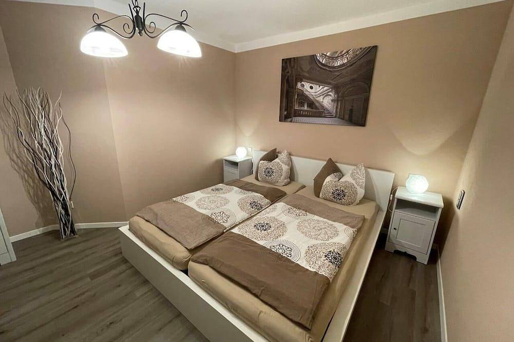 Ganze Wohnung, 45qm-große Ferienwohnung in ruhiger und dennoch zentraler Lage von Donauwörth in Donauwörth, Bayerisch Schwaben