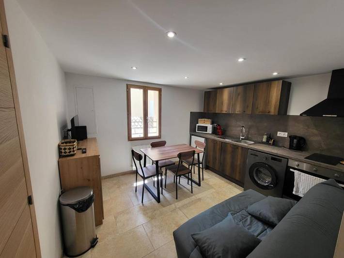 Gîte pour 6 personnes, avec vue, animaux acceptés dans Office de Tourisme de Castellane - 2
