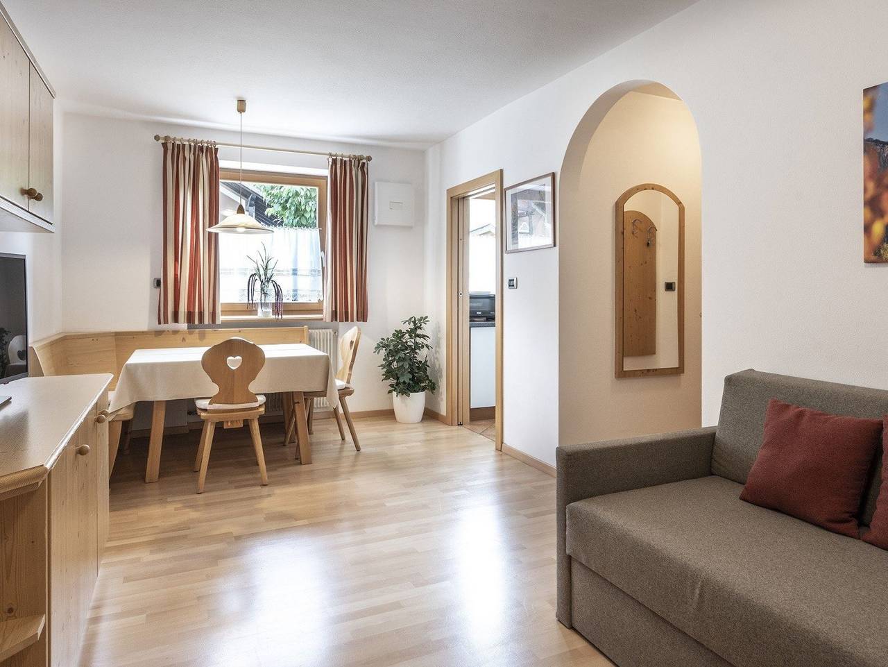 Ganze Wohnung, Residence Tombla - Dreizimmerwohnung in St. Ulrich in Gröden, Dolomiti Superski