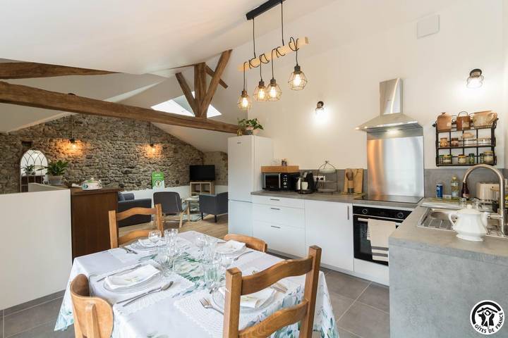 Gîte pour 4 personnes, avec jardin et terrasse à Pointis-Inard