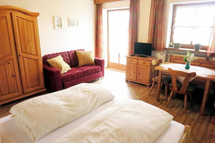 Ferienwohnung für 2 Personen, mit Terrasse, mit Haustier in Böbrach - 2