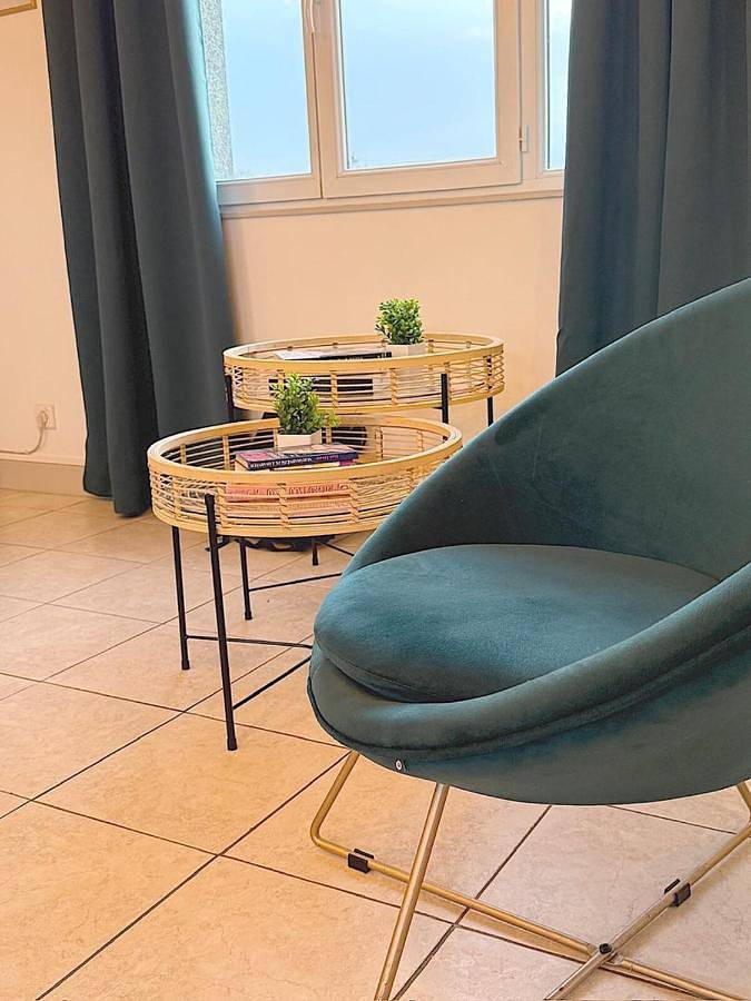 Appartement entier, Grand T3 2 chambres avec vue sur la campagne à Bâlines in Bâlines, Région d'Évreux
