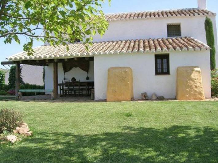Casa rural para 6 personas, con vistas y piscina además de vistas al lago y jardín en Algarinejo - 3