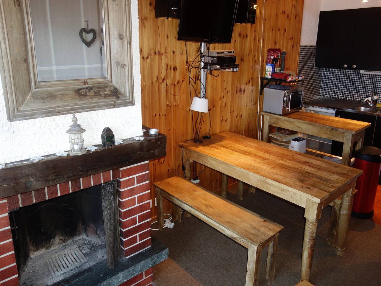 Ganze Wohnung, Apartment in Les Agettes für 6 Gäste in Les Agettes, Walliser Alpen