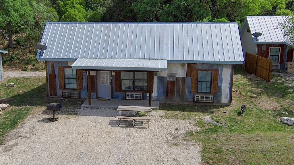 Hunter's Ridge Cabins - 2 in Concan, Uvalde County