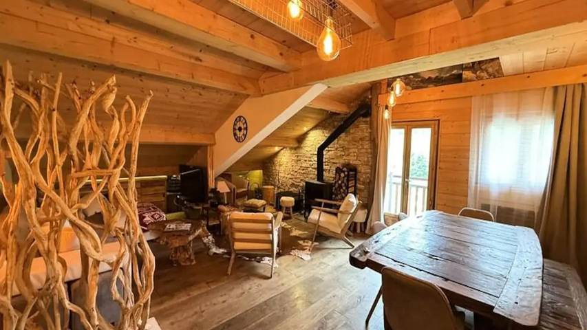 Appartement de vacances pour 9 personnes, avec balcon