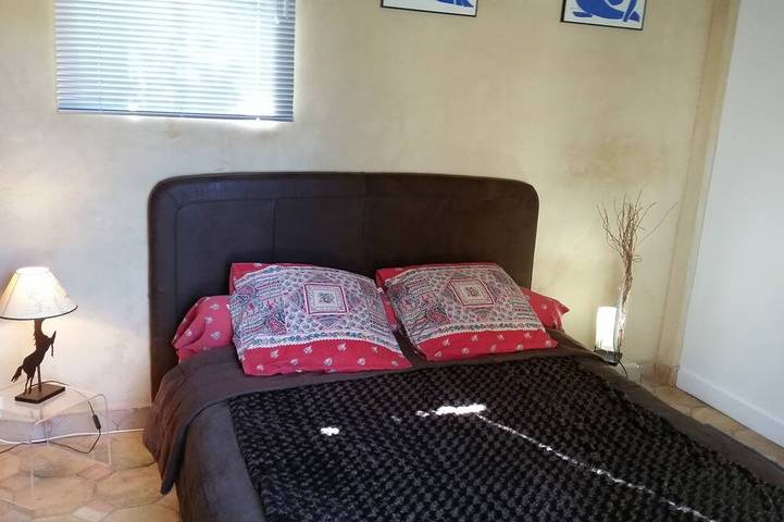 Location de vacances pour 6 personnes, avec jacuzzi et jardin, animaux acceptés à Gargas - 3